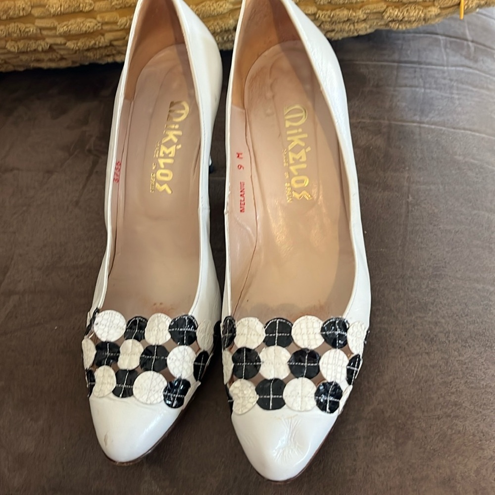 Vintage ladies Mikelos made in Spain heels